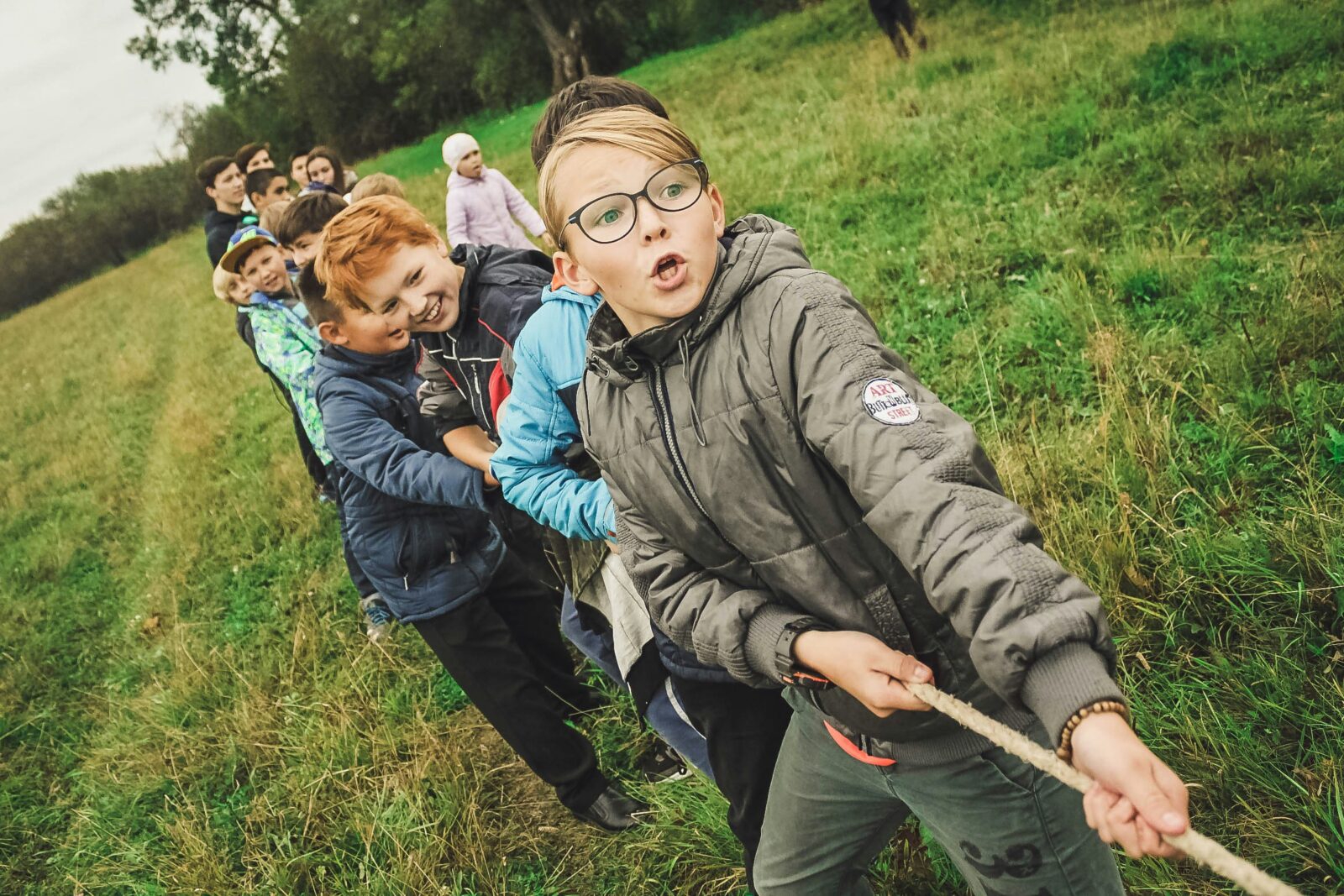 Il ruolo del gioco e della natura nello sviluppo cerebrale del bambino e la pratica del Forest Bathing